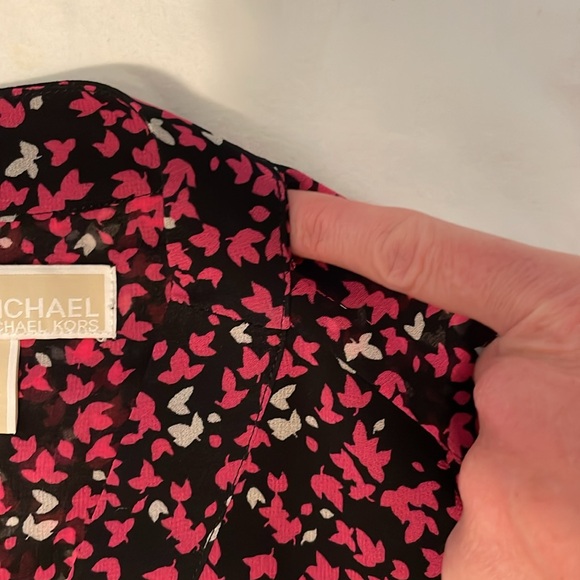 Michael Kors Belted Printed Midi Dress - Picture 11 of 16